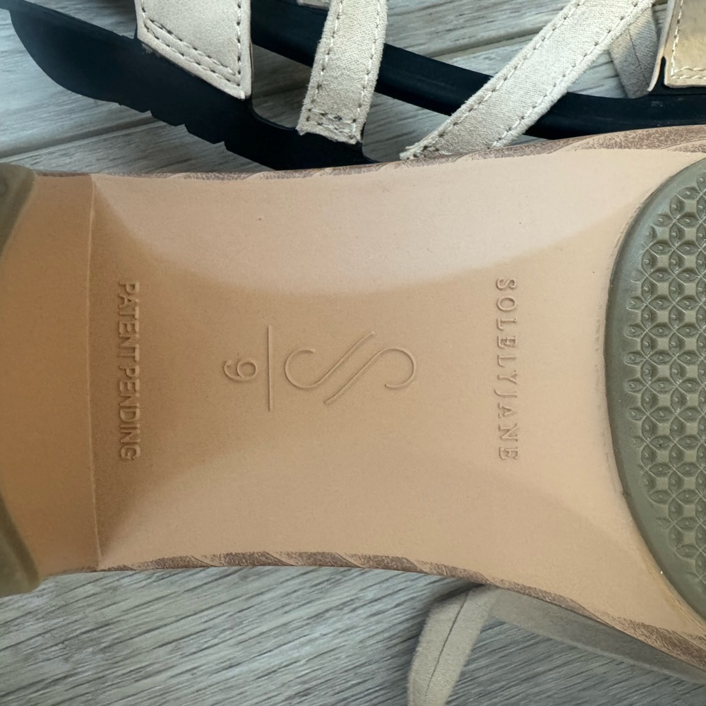 Solely Jane Interchangeable Heels - Picture 7 of 10